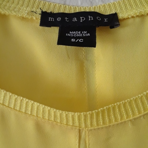 Yellow blouse - Picture 4 of 6